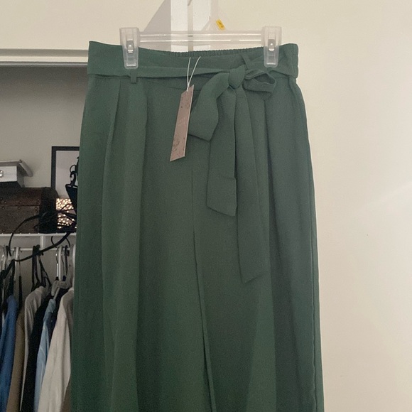 Olive green wide pants - Picture 1 of 2